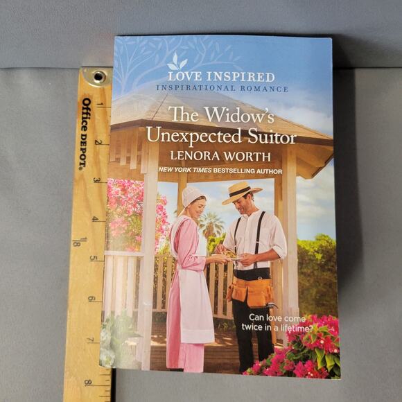 Love Inspired Inspirational Romance Christmas Books Paperback 2024 Lot of 4 - Picture 12 of 16